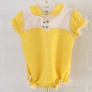 Classic Vintage Yellow One-Piece Summer Baby Girl Romper With Collar Size 3M